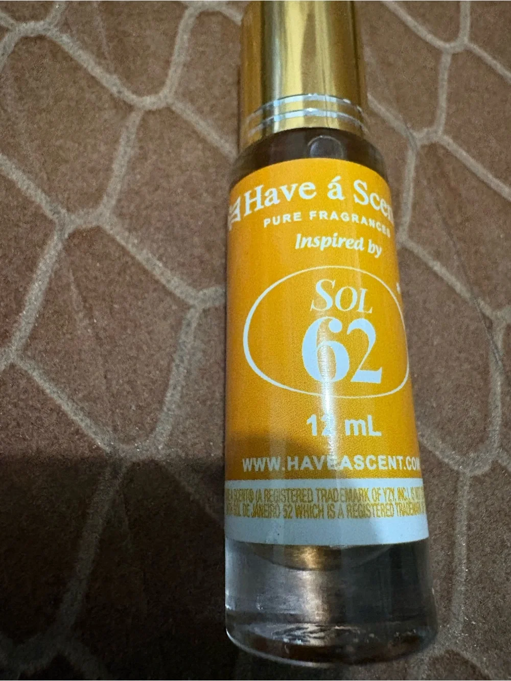 Sol 62 Roll-On Perfume Oil - Yellow